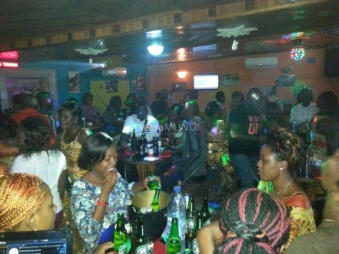 Débits de boissons : Les exploitants en grogne contre les impôts.