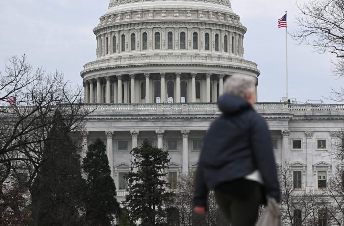 La Chambre américaine des représentants vote pour éviter une paralysie de l’Etat fédéral