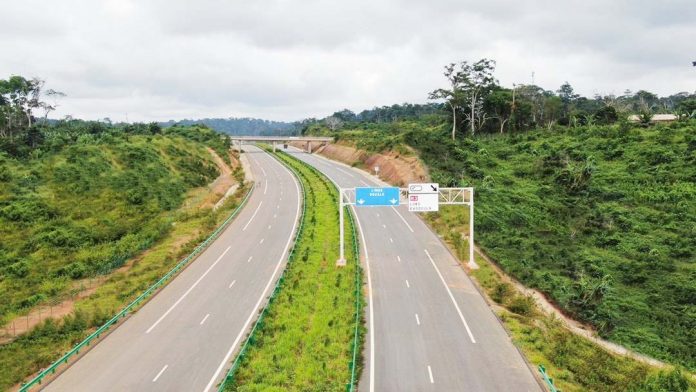 Yaoundé-Douala : l’autoroute de la honte