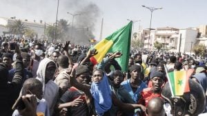 Sénégal: Dakarois appelés à manifester, Magazine Pages Jaunes