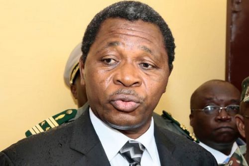 Échéances électorales: le gouvernement en guerre contre deux alliances Le ministre de