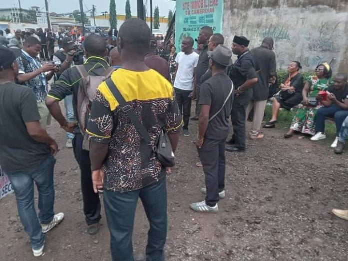 Cicam : les employés observent une grève.