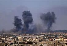 Raids israéliens meurtriers à Gaza, nouveau drame lors d'une distribution d'aide
