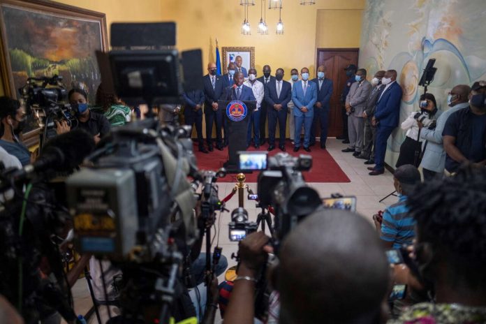 En Haïti, les partis politiques sous pression pour lancer une transition