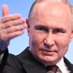 Les alliés du président russe Poutine ont salué sa réélection