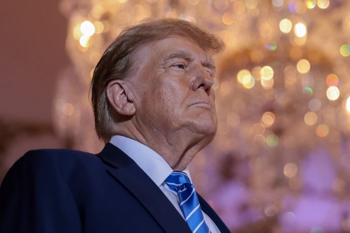 Report du procès pénal de Trump à New York