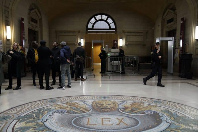 Crimes contre l’humanité : un ex-commandant rebelle libérien condamné à Paris en appel à 30 ans de réclusion