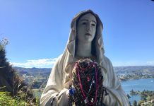 Apparitions Vierge Marie