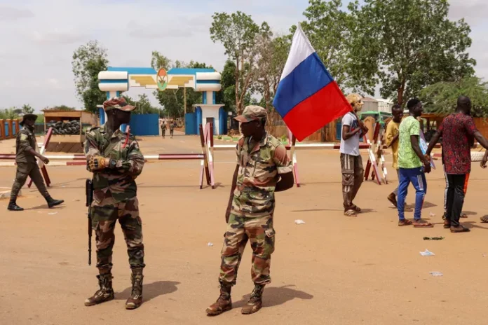 Niger: arrivée à Niamey d’instructeurs et de matériel militaires russes