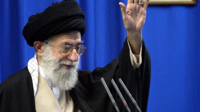 Raids israéliens meurtriers à Gaza, Israël en alerte après des menaces de l’Iran