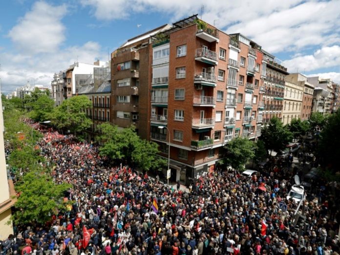 « Pedro, reste ». Les socialistes espagnols implorent Sánchez de ne pas démissionner