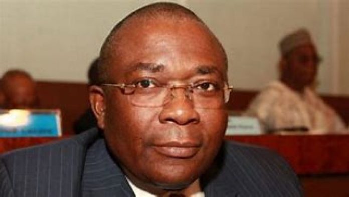 Les alliés objectifs de M. Biya sortent du boisseau