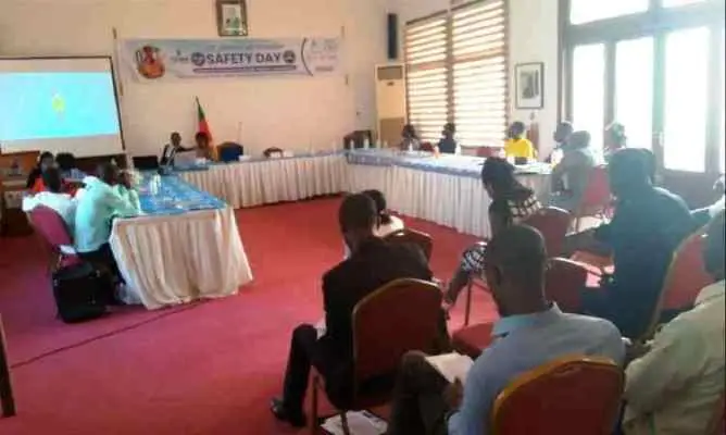 Les acteurs du génie électrique à l’école des normes avec la Bstp et l’Anor