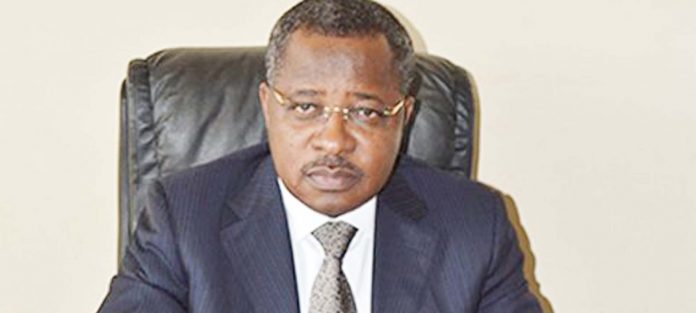 Transfert volontaire des fonds à la Cdec : les explications de Richard Evina Obam