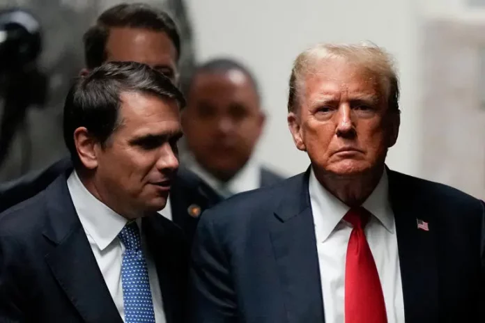 Dernières joutes oratoires au procès Trump, le jury bientôt chargé du verdict