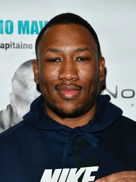 L’artiste franco-malien Mokobe affirme son soutien à Eto’o