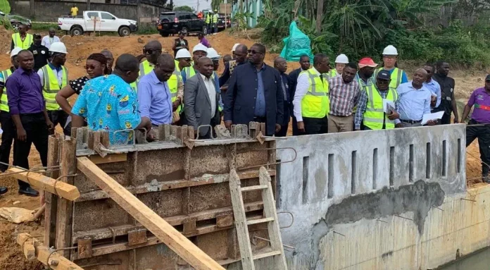 Douala : plusieurs chantiers accusent d’énormes retards