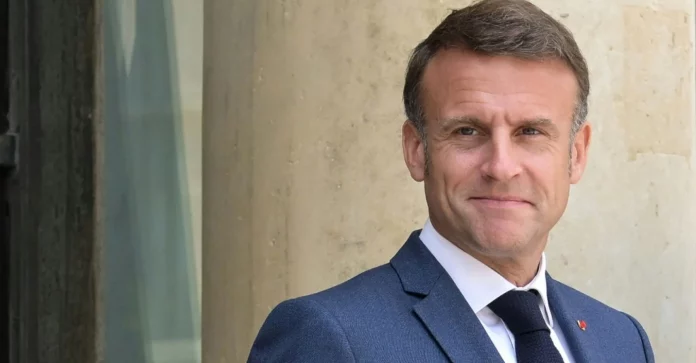 Emmanuel Macron, au risque de la rupture avec les Français