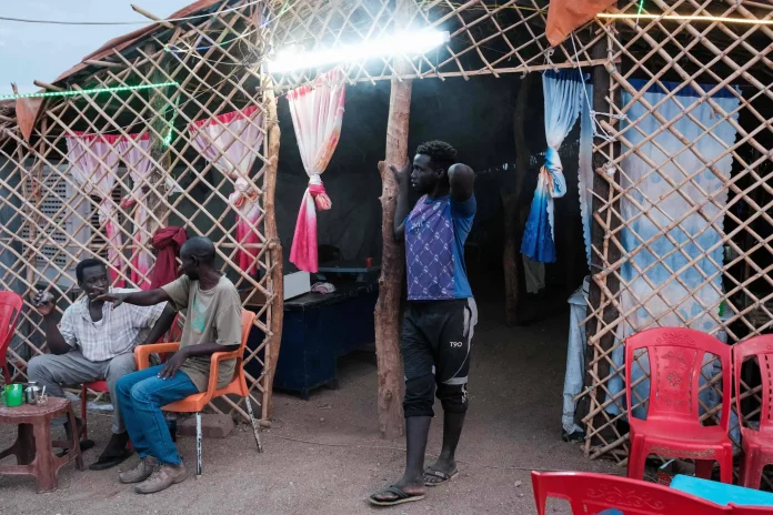 Soudan: les deux camps rivaux utilisent la faim comme « arme de guerre » (experts de l’ONU)