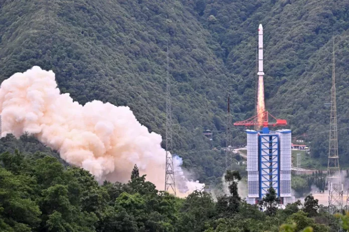 La Chine et la France lancent un satellite pour mieux connaître l’Univers