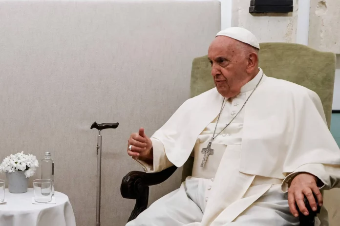 IA: au G7, le pape appelle à interdire les « armes autonomes létales »