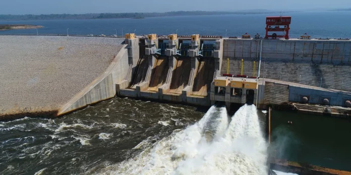 Mise en service des 60 premiers MW du Barrage de Nachtigal