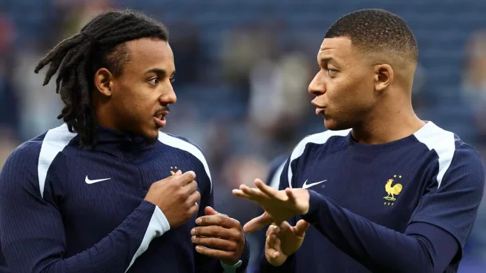 Euro-2024: Kylian Mbappé, capitaine en perdition