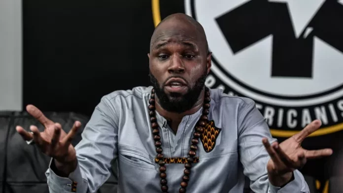 Le panafricaniste Kemi Seba déchu de la nationalité française