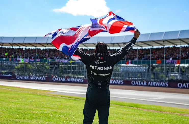 Victoire en F1 : Retour triomphant de Lewis Hamilton à Silverstone