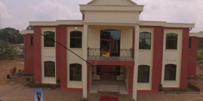 Mairie de Dibombari : le préfet du Moungo à la manœuvre