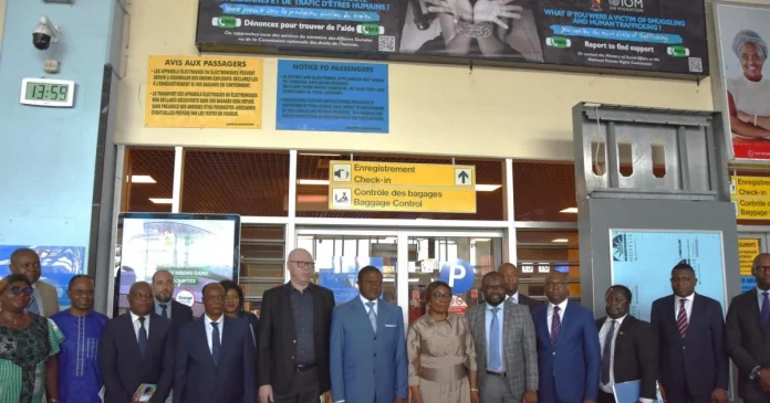 Campagne d’affichage : le gouvernement contre la traite des êtres humains