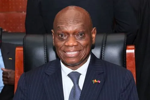 Ministère des domaines: Eyebe Ayissi au secours des collaborateurs