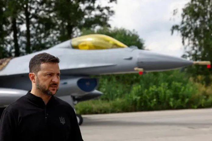Frappes meurtrières en Ukraine et en Russie, Zelensky limoge le commandant de l’armée de l’air
