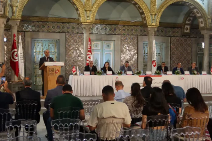 Tunisie: trois candidats dont le président sortant Kais Saied retenus pour la présidentielle