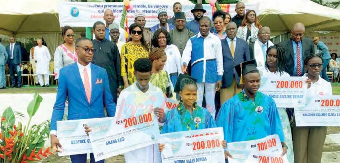 Excellence scolaire: La main tendue d’une fondation