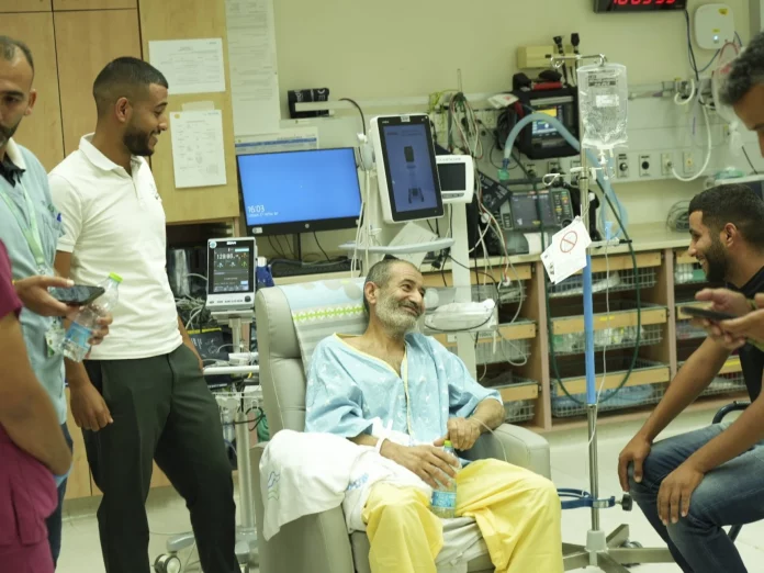 L’armée israélienne annonce avoir sauvé un otage à Gaza, visée par de nouveaux bombardments