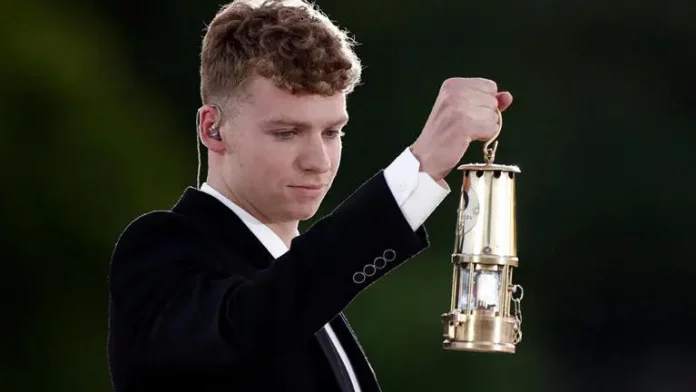 La cérémonie de clôture des Jeux débute après une ultime médaille française