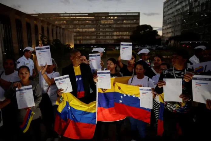 Venezuela: journée cruciale de manifestations, Maduro multiplie les menaces envers l’opposition