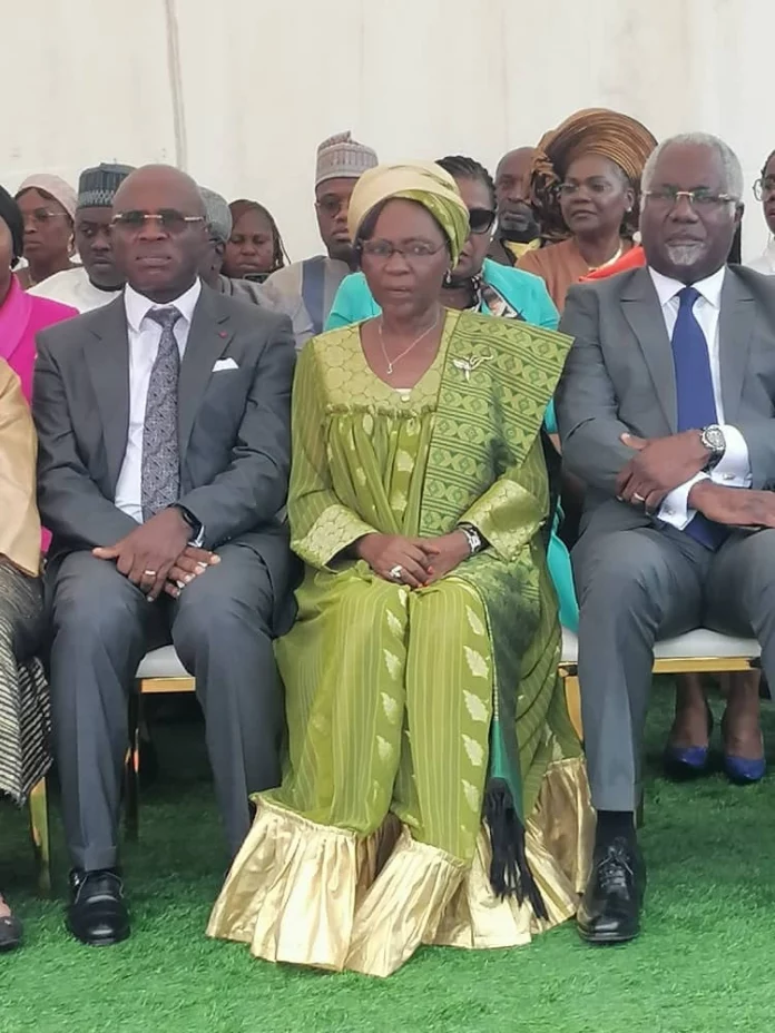 Hôpital Gynéco-Obstétrique de Douala : Pr Calixte Ida Penda a pris fonction