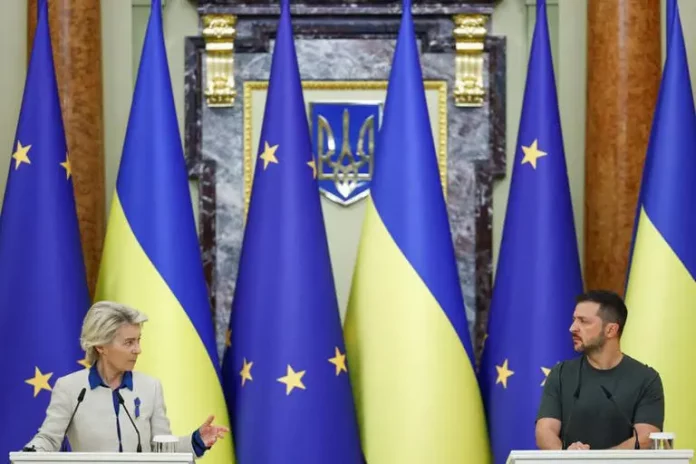Ukraine: Von der Leyen à Kiev, promet un prêt de 35 milliards d’Euros