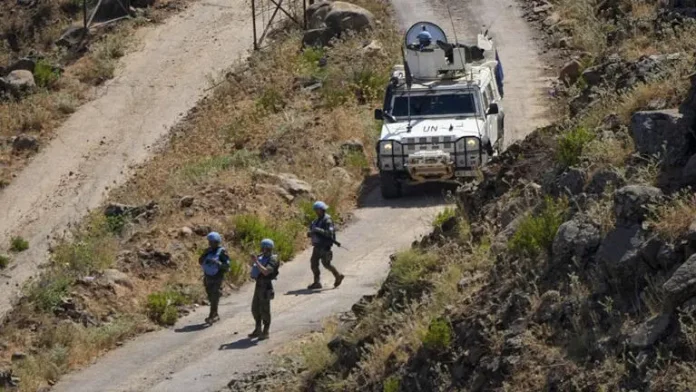Liban: l’armée israélienne intensifie ses frappes et affronte le Hezbollah au sol
