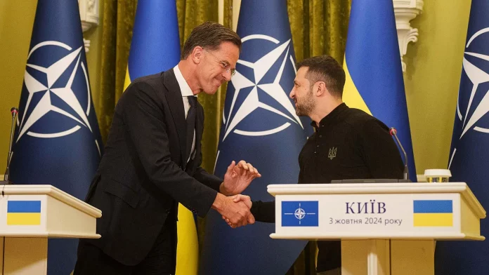 A Kiev, le nouveau chef de l’Otan promet un soutien pour que l’Ukraine « l’emporte »