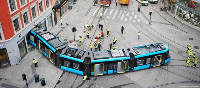 Un tramway fou finit sa course dans un magasin à Oslo