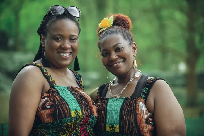 Au Nigeria, la « capitale mondiale des jumeaux » voit double