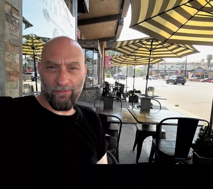 Un homme arrêté avec des armes près d’un meeting de Trump en Californie