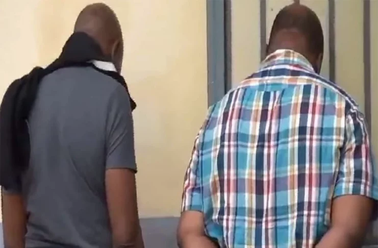 Deux faux policiers