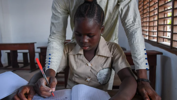 Le gouvernement lance un concours pour le recrutement de 3000 instituteurs