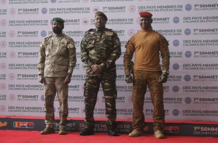 Les régimes militaires du Sahel et la Cedeao : une rupture définitive