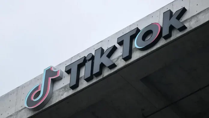 TikTok: plus d’1 milliard d’utilisateurs et des polémiques qui s’accumulent