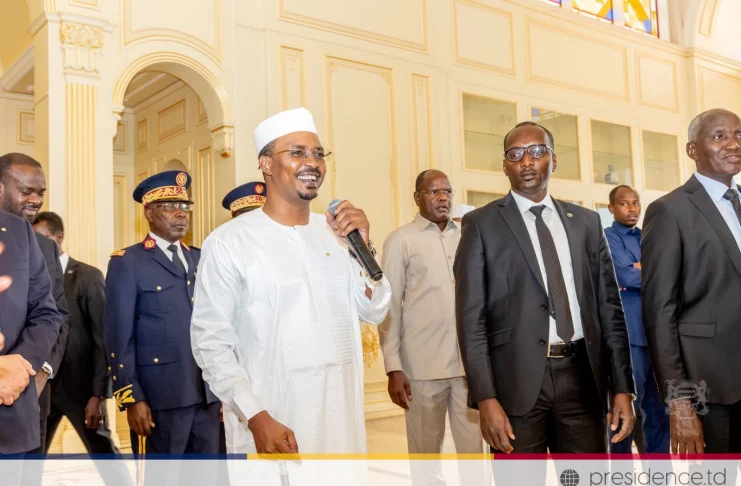 Paternalisme néocolonial en Afrique